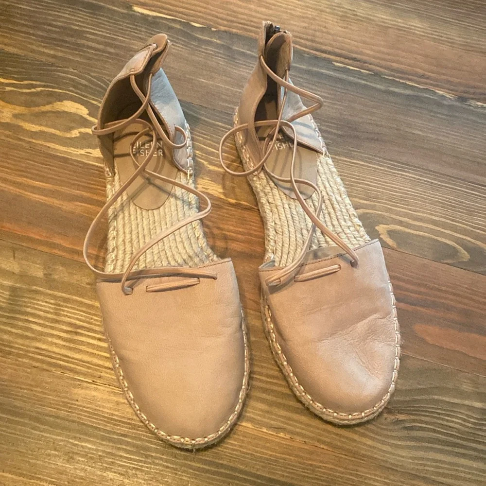 Eileen‎ Fisher round toe leather espadrille sandals